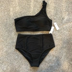 Textured high-waisted, one-shoulder bikini